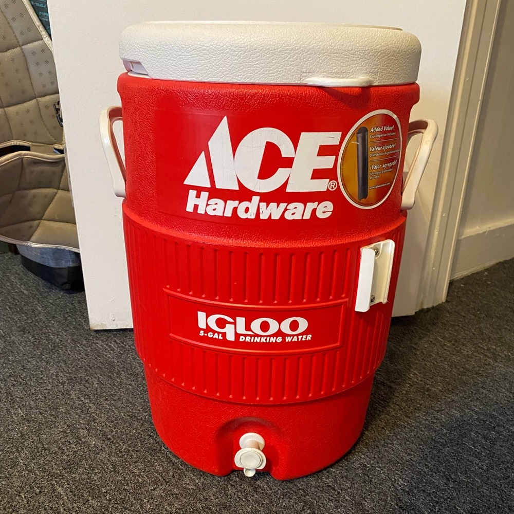 Igloo X Ace Hardware 5 gallon cooler red right brand new never used